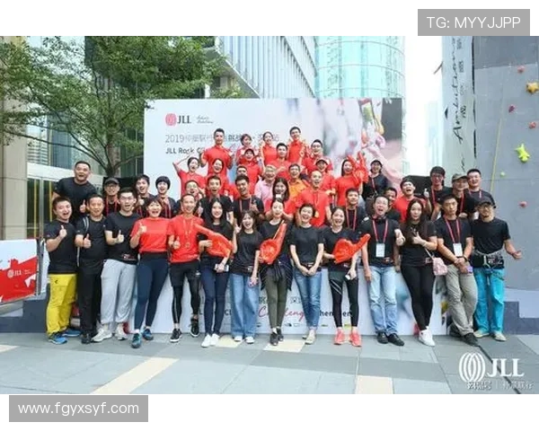 南京攀岩队与深圳攀岩队实力对比赛后分析与总结