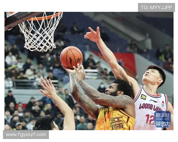 广州篮球队包夹战术的创新与发展全景解析