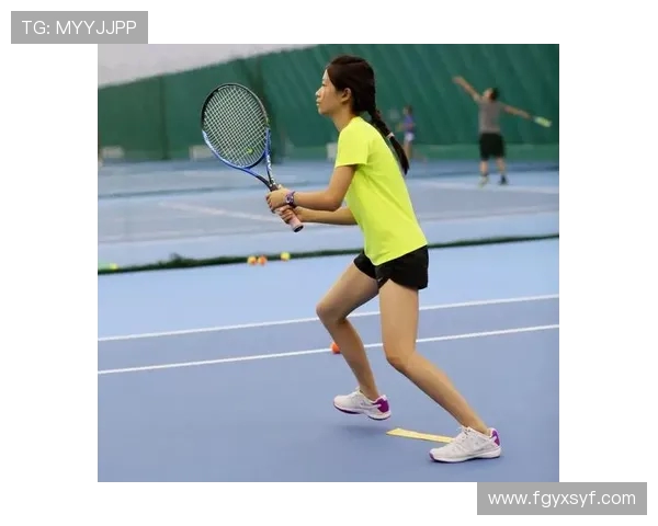 杭州网球队边路渗透战术解析与深度剖析网球比赛的关键要素