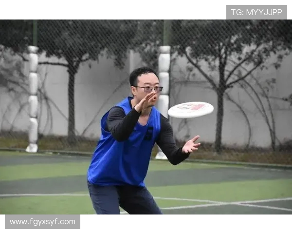 飞盘战术揭秘：广州飞盘队如何构建高效进攻体系