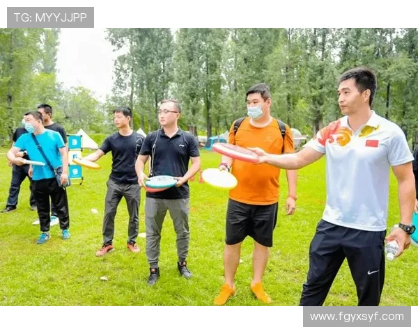 飞盘运动的魅力上海飞盘队展现速度与激情的完美结合